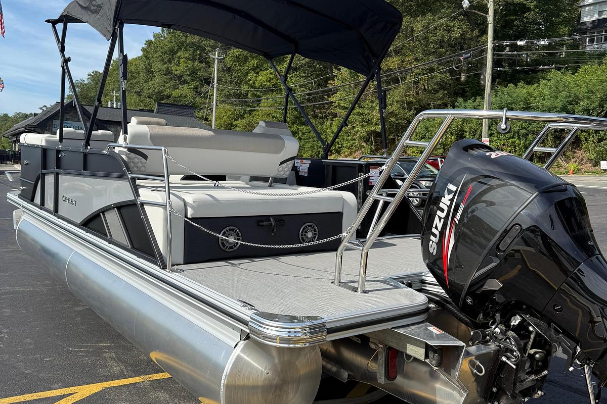 2026 Crest Conquest 230 SLSC