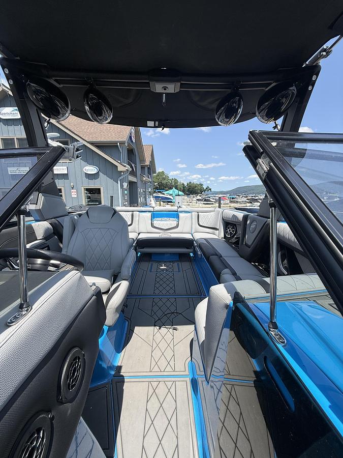 Used 2019 Tige ZX5