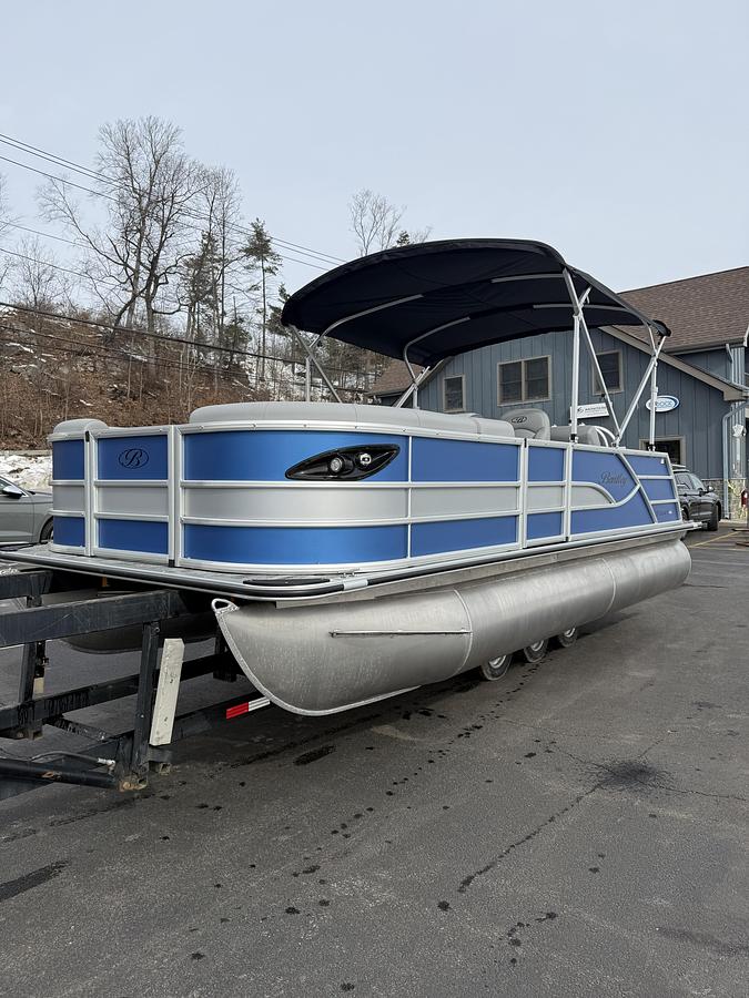 2026 Bentley Pontoons Legacy 200 Swingback