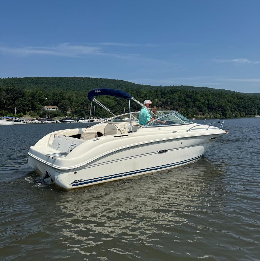 Used 2007 Sea Ray 215 Weekender