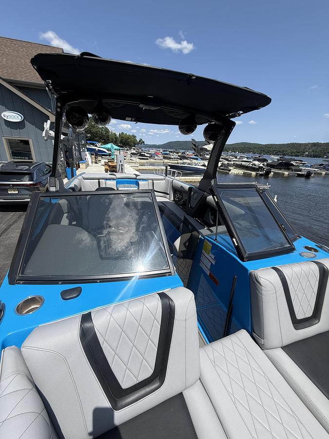 Used 2019 Tige ZX5