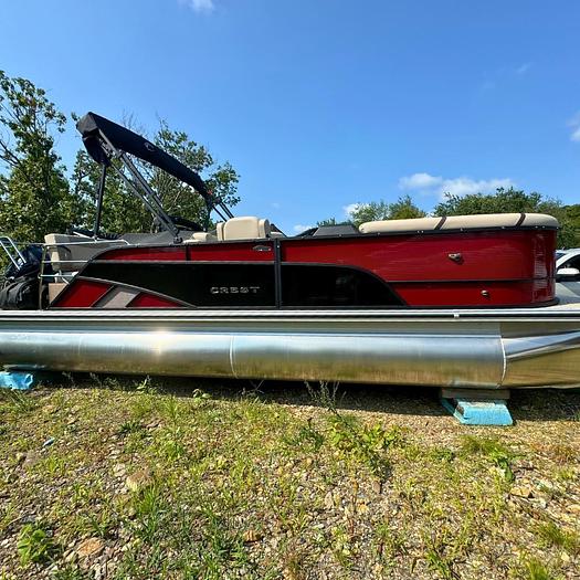 2025 Crest Classic 220 SLRC