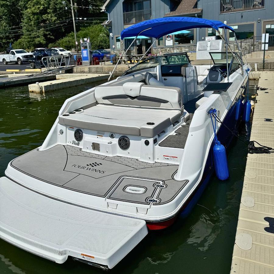 Used 2021 Four Winns HD8 270SD