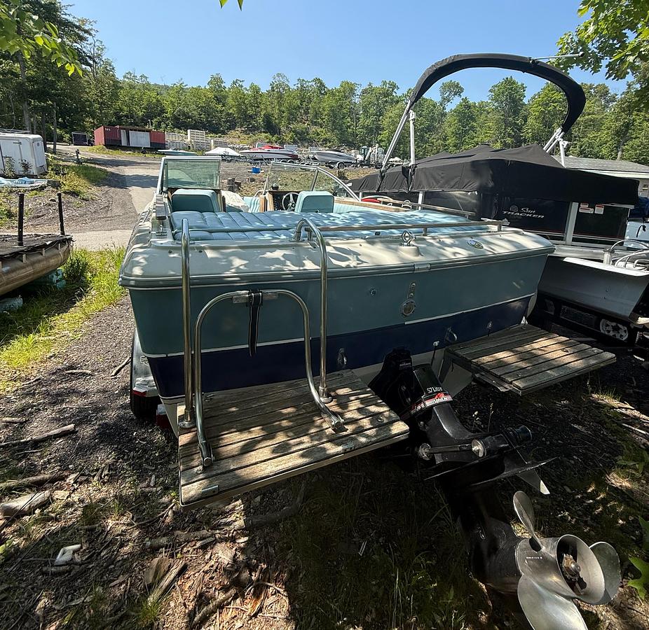 Used 1984 Cobalt 19 ft Bowrider