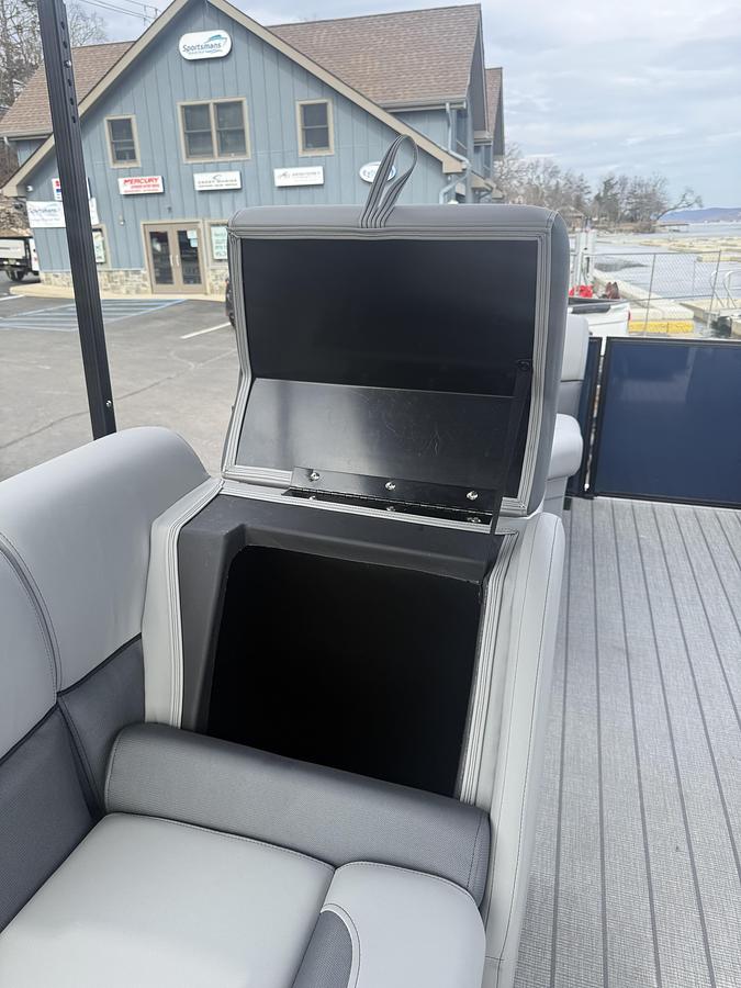 Used 2026 Bentley Pontoons LE 160CR