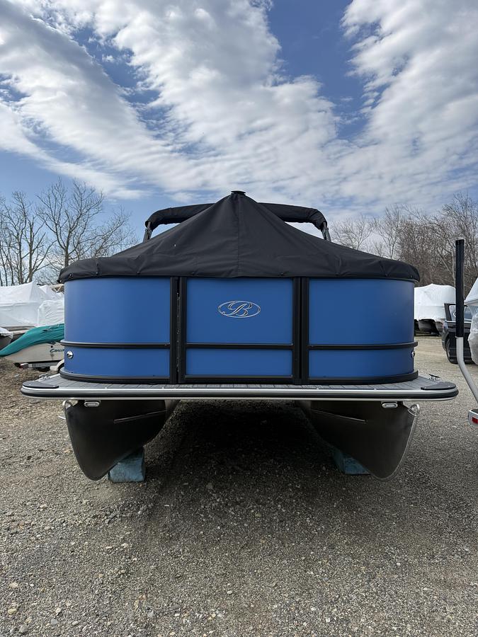 2026 Bentley Pontoons LE 160CR