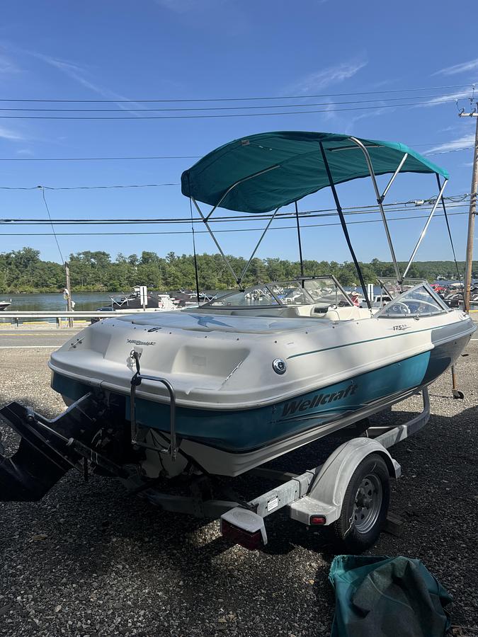 Used 2000 Wellcraft 175SS