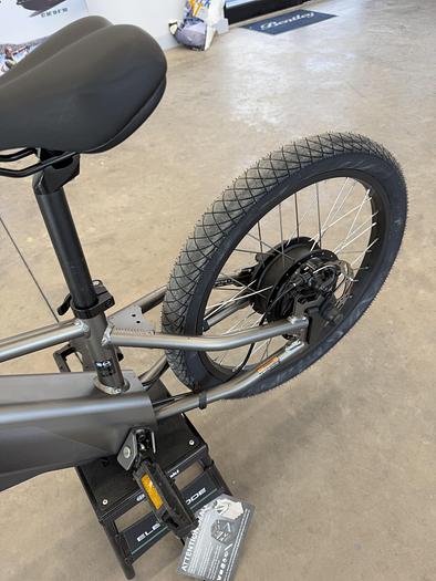 2025  Kawasaki Elektrode20FS