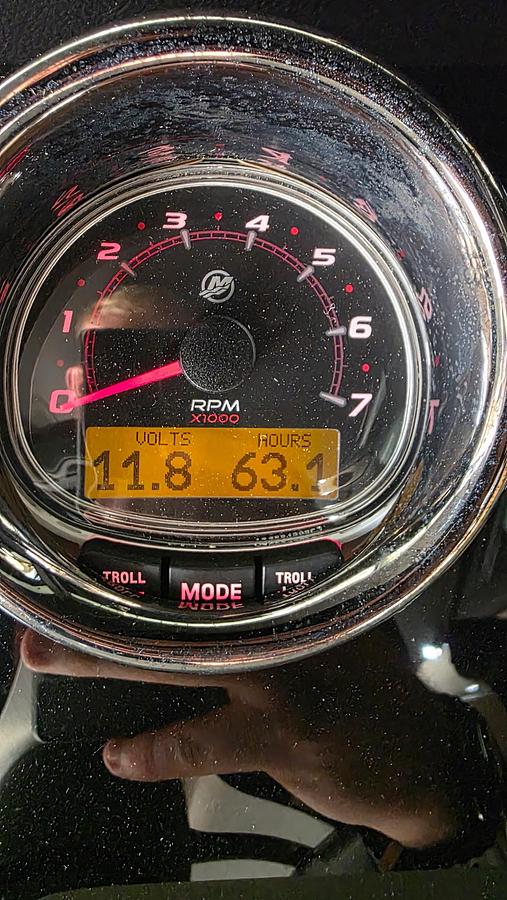 Used 2023 SeaRay SPX210