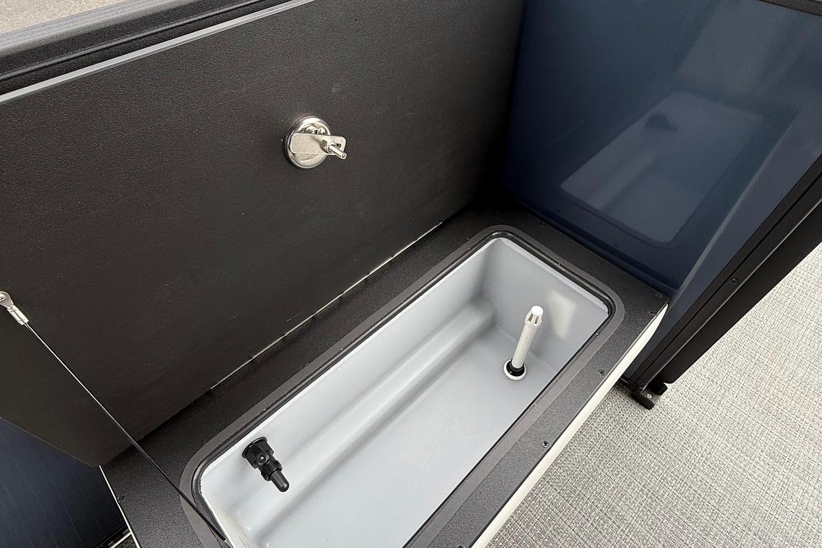 2026 Crest Conquest SE 200 Fish