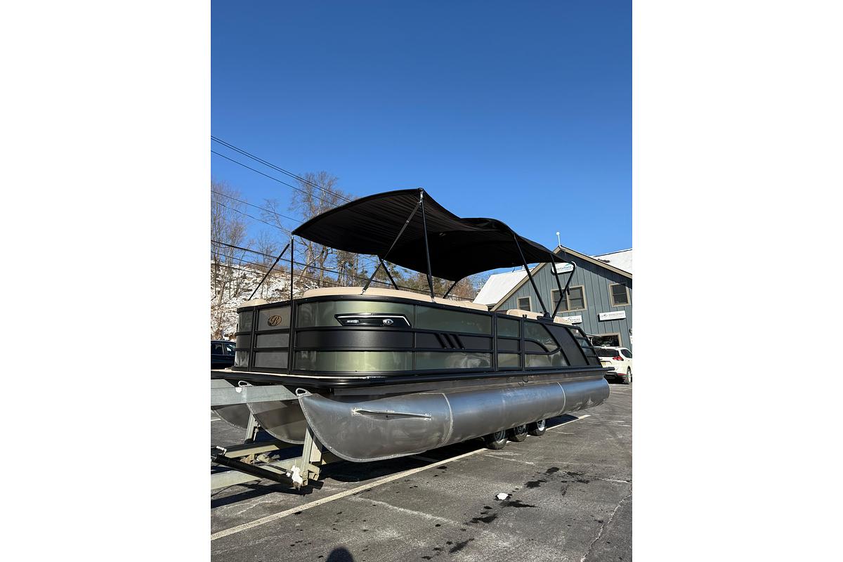 2026 Bentley Pontoons Elite 223 Swingback Bench