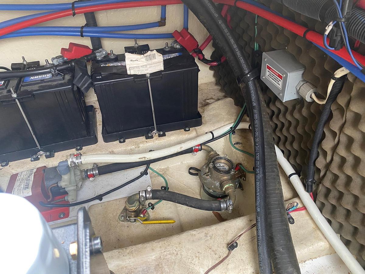 Used 2009 Sea Ray 240 Sundancer