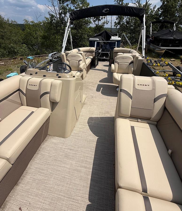 2024 Crest Classic LX 220