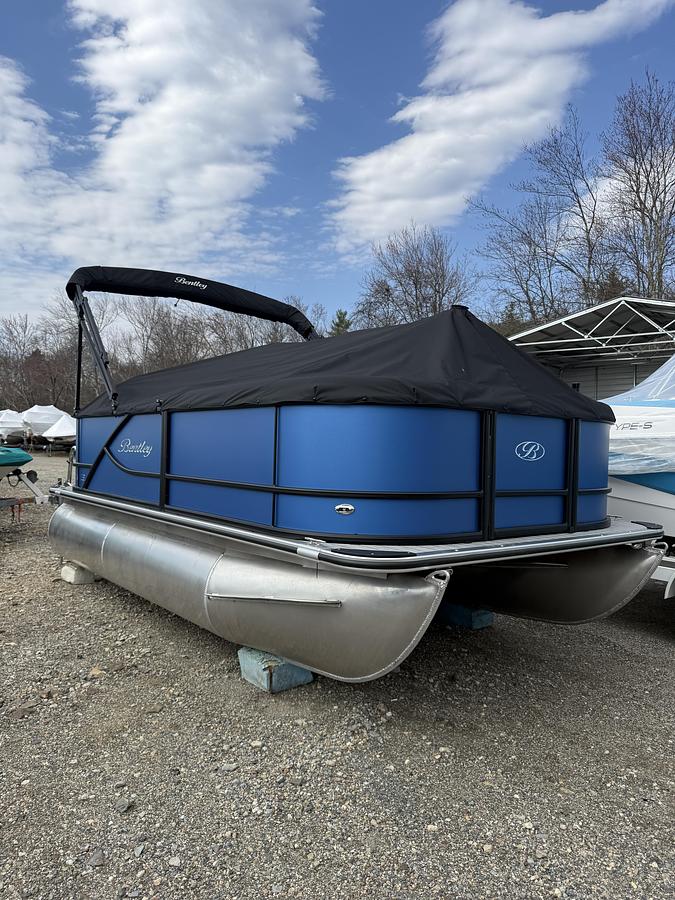 2026 Bentley Pontoons LE 160CR