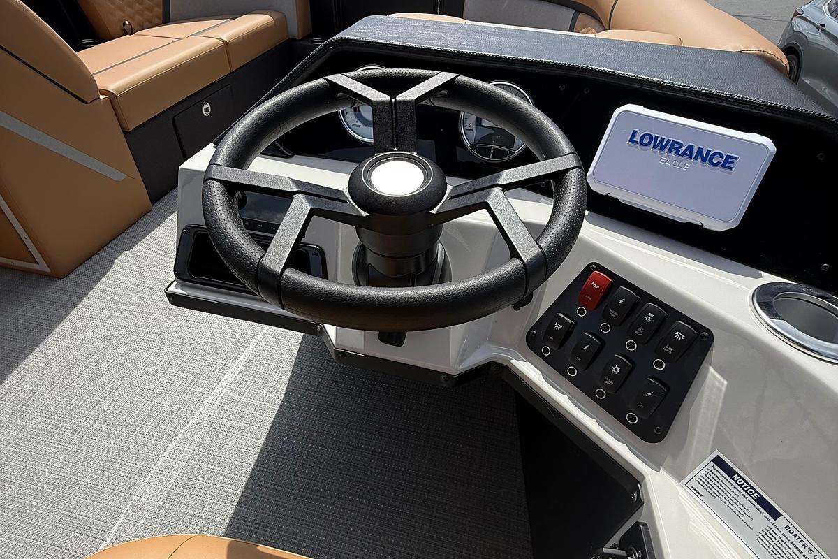 2026 Crest Conquest 215 SLS