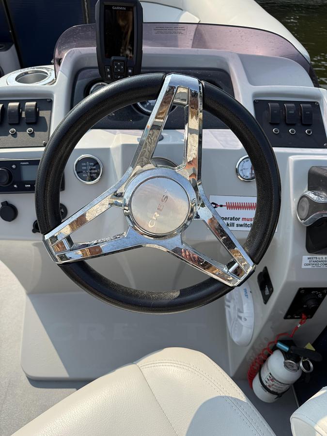 Used 2019 Bentley Pontoons I 220