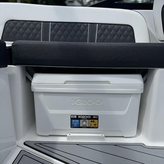 2025 Monterey M45 Series