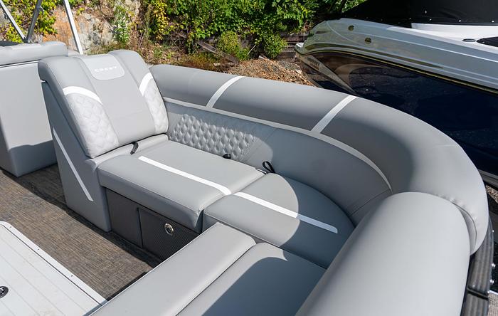 2023 Crest Classic DLX 220