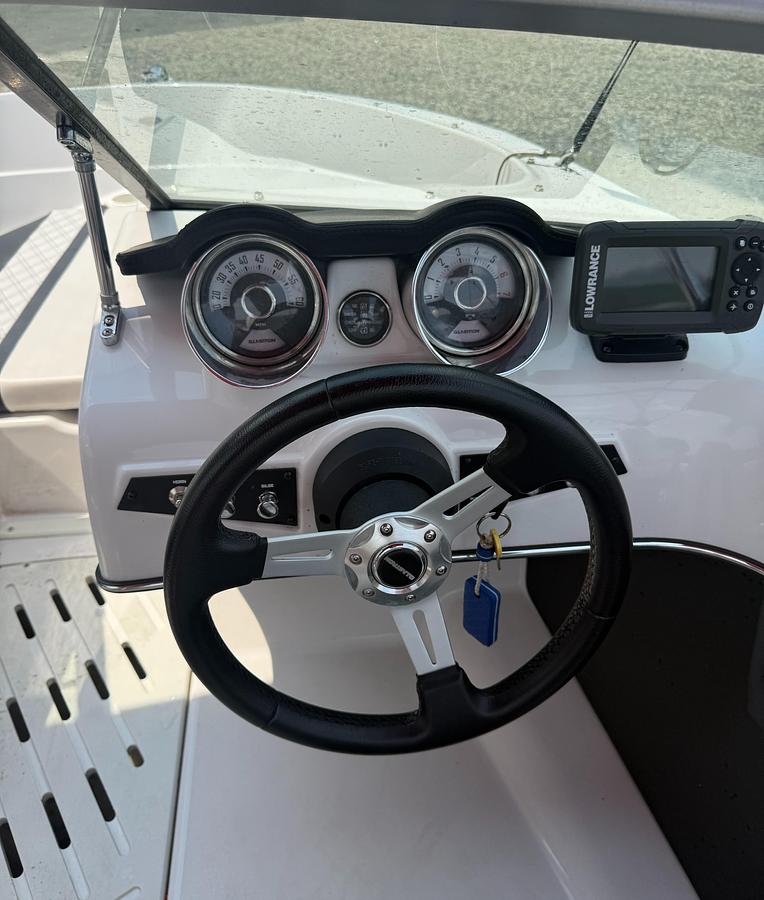 Used 2015 Glastron GTX 160