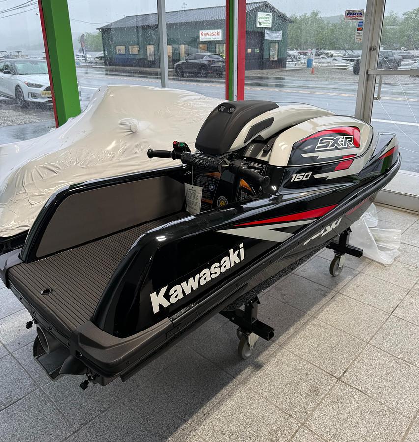 2024 Kawasaki SXR-160