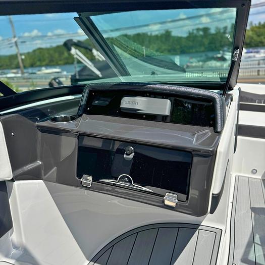2025 Monterey M-205