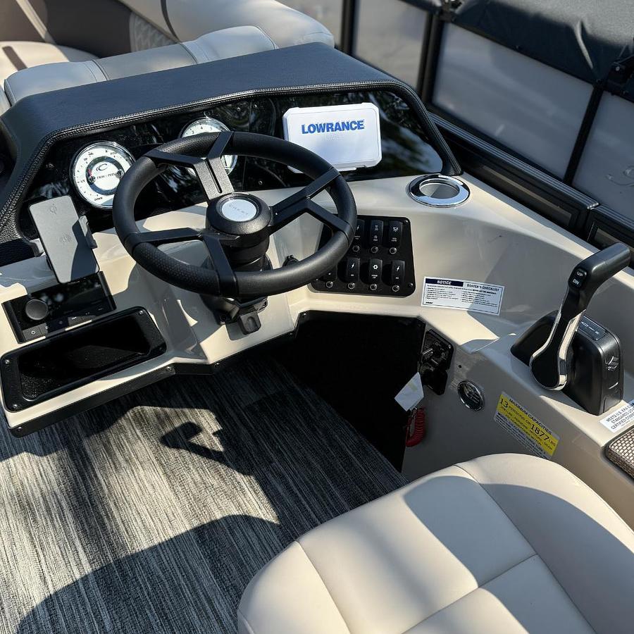 2025 Crest Classics 220 SLRC