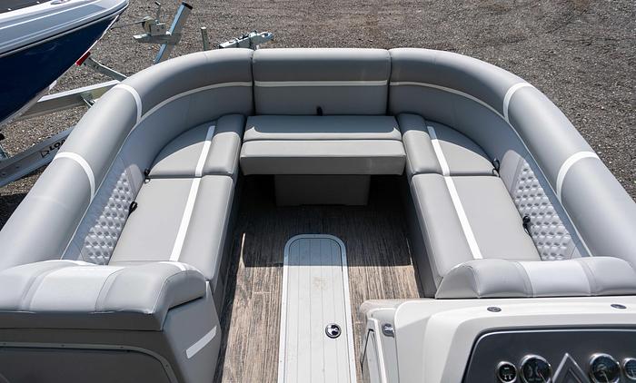 2023 Crest Classic DLX 220