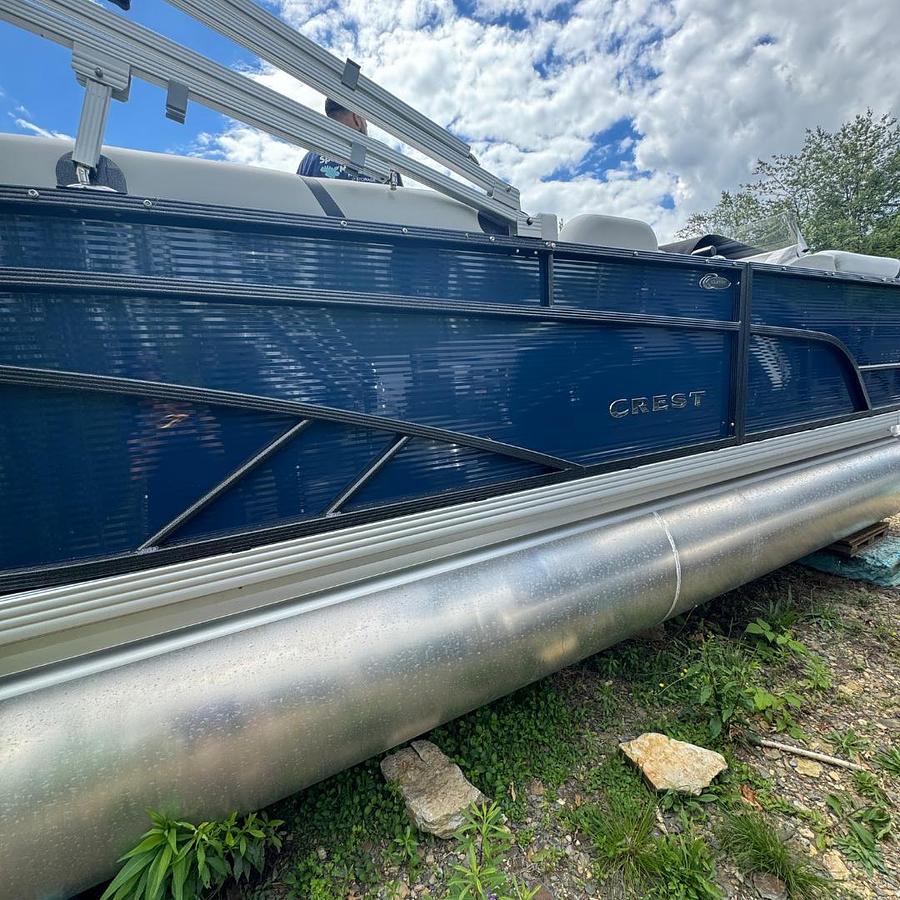 New 2024 Crest Classic LX 220