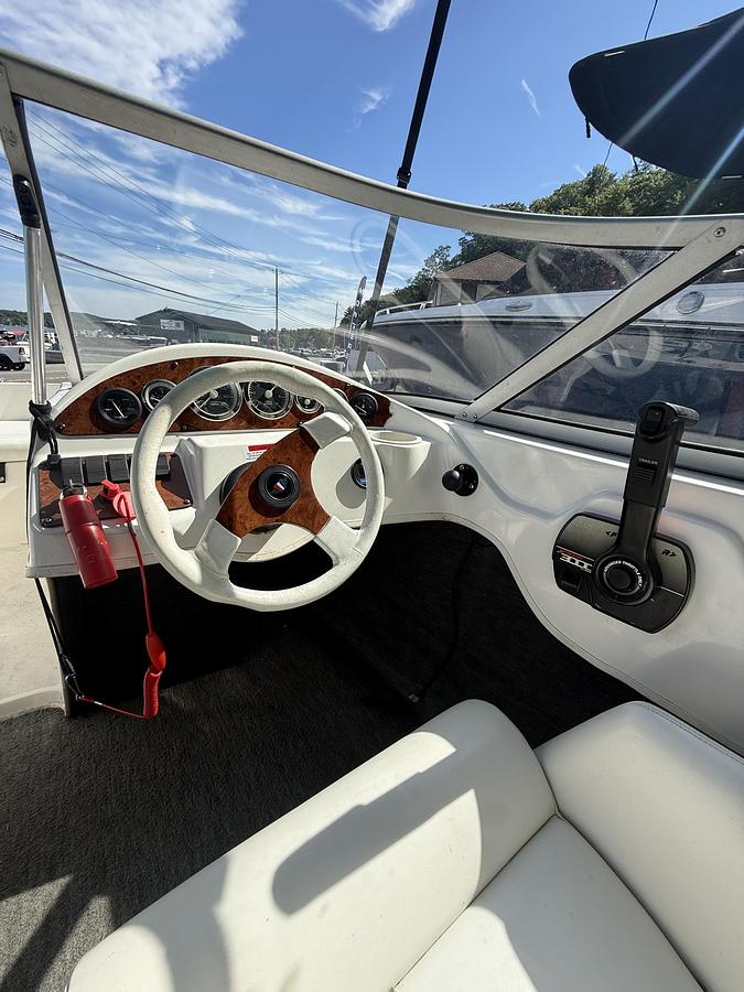 Used 2000 Wellcraft 175SS
