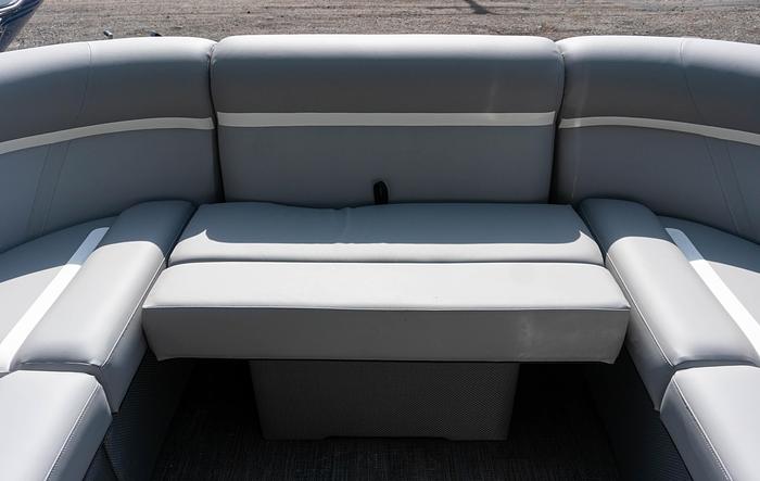 2023 Crest Classic DLX 220