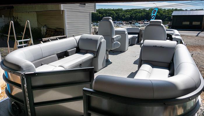 2024 Bentley Pontoons 240 Navigator