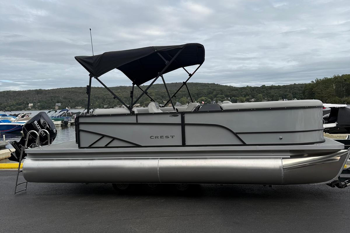 2026 Crest Conquest SE 220 Cruise