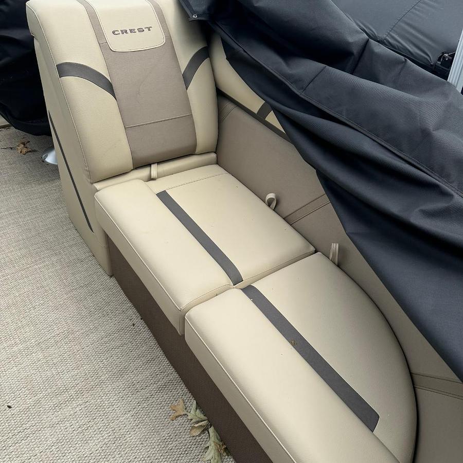 2024 Crest Classic LX 220