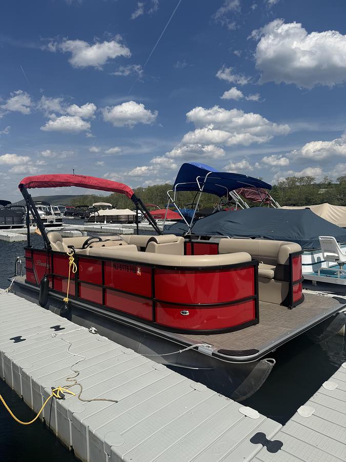 Used Bentley Pontoons 20 LE
