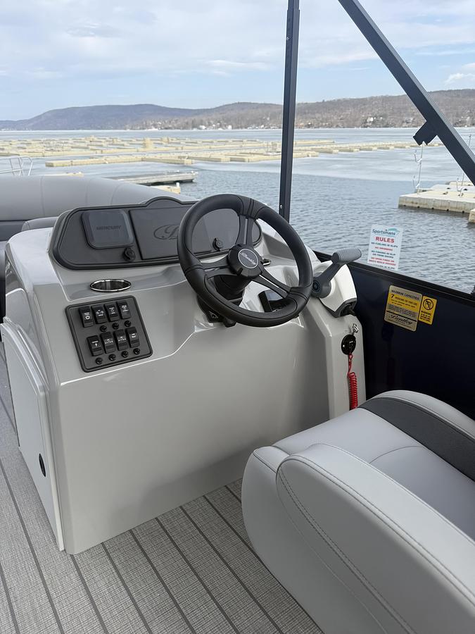 Used 2026 Bentley Pontoons LE 160CR