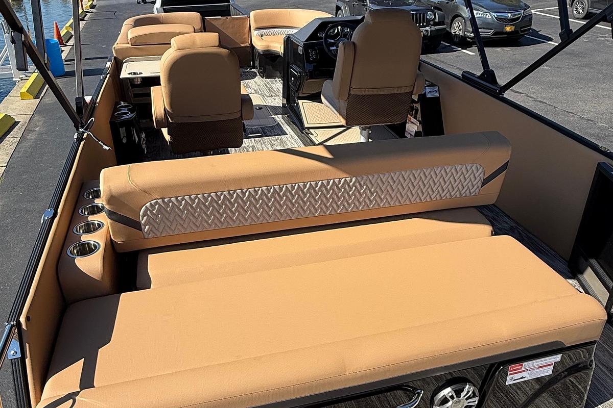 2026 Crest Caribbean 230 SLS