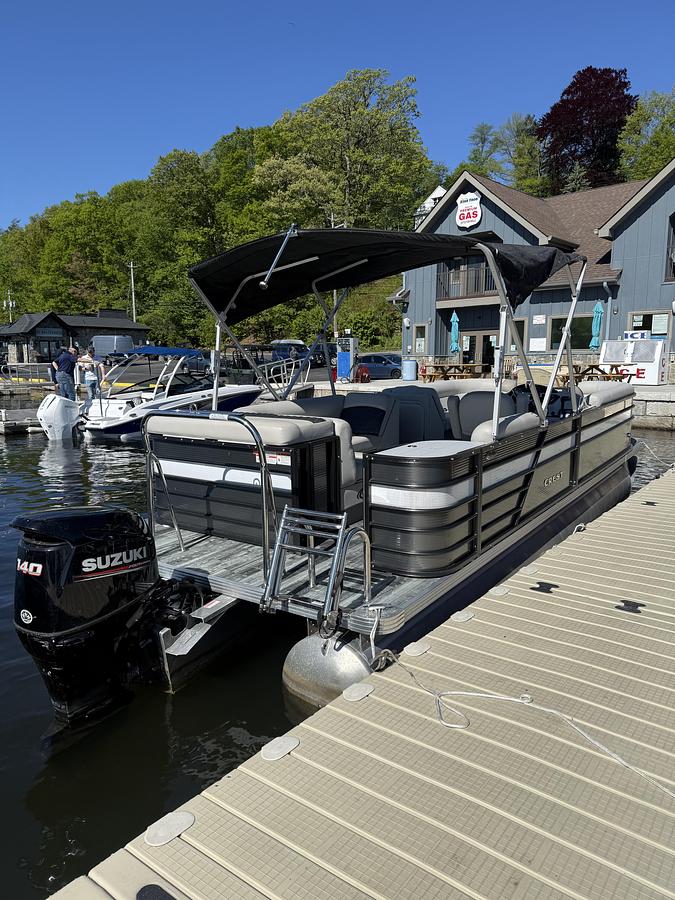 Used 2020 Crest 240 DLX