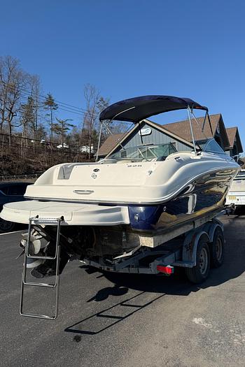 Used 2006 Sea Ray 225 Weekender