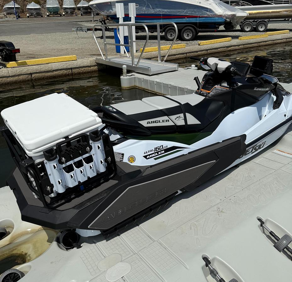 2025 Kawasaki Ultra 160LX-S Angler