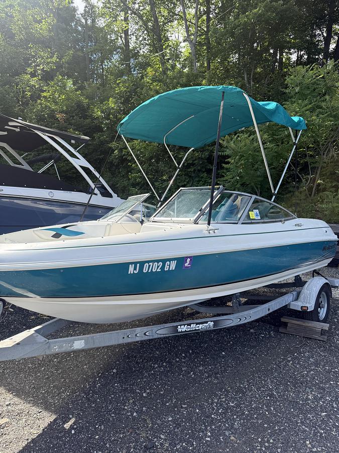 Used 2000 Wellcraft 175SS