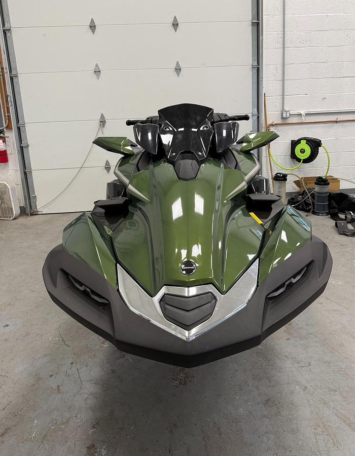 2025 Kawasaki ULTRA 160 LX