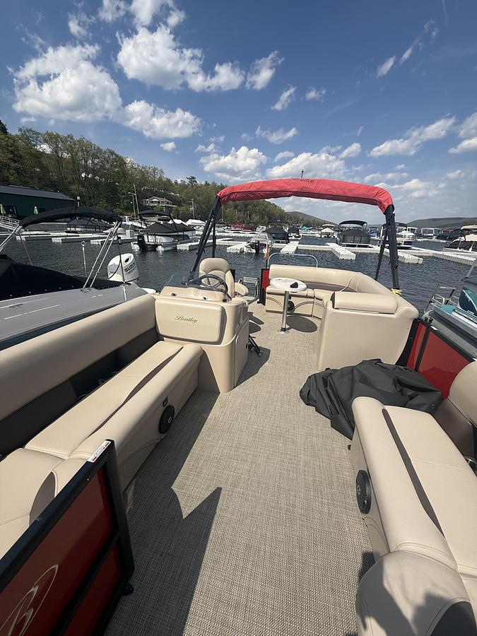 Used Bentley Pontoons 20 LE