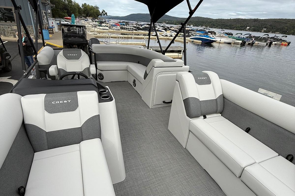 2026 Crest Conquest SE 220 Cruise