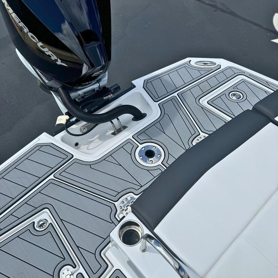 2025 Monterey M45 Series