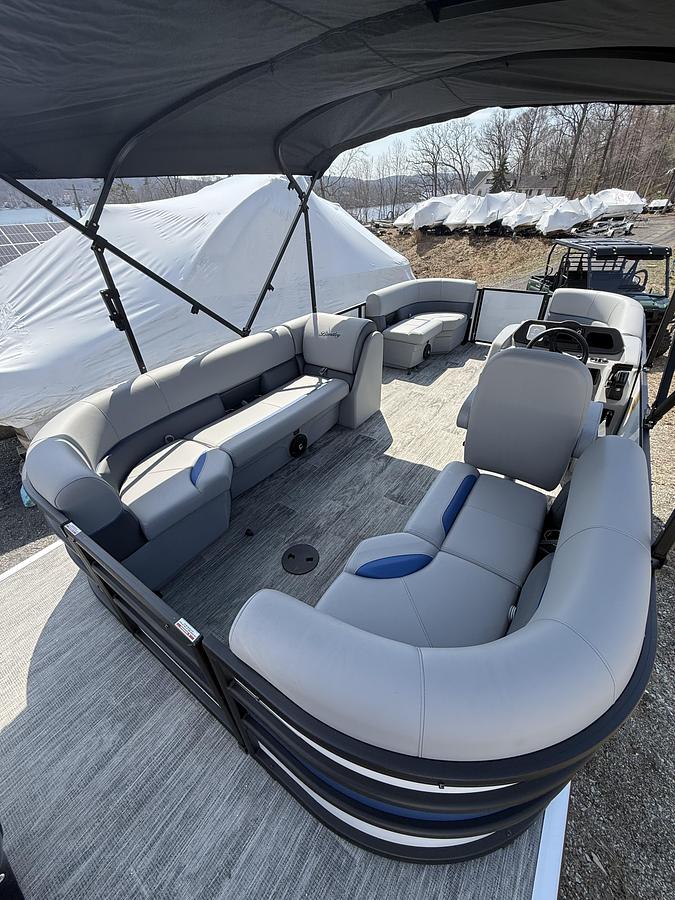 2026 Bentley Pontoons Bolt 203