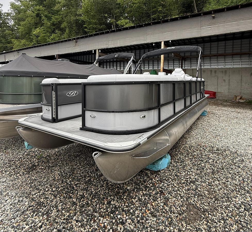 2024 Bentley Pontoons 240 Navigator