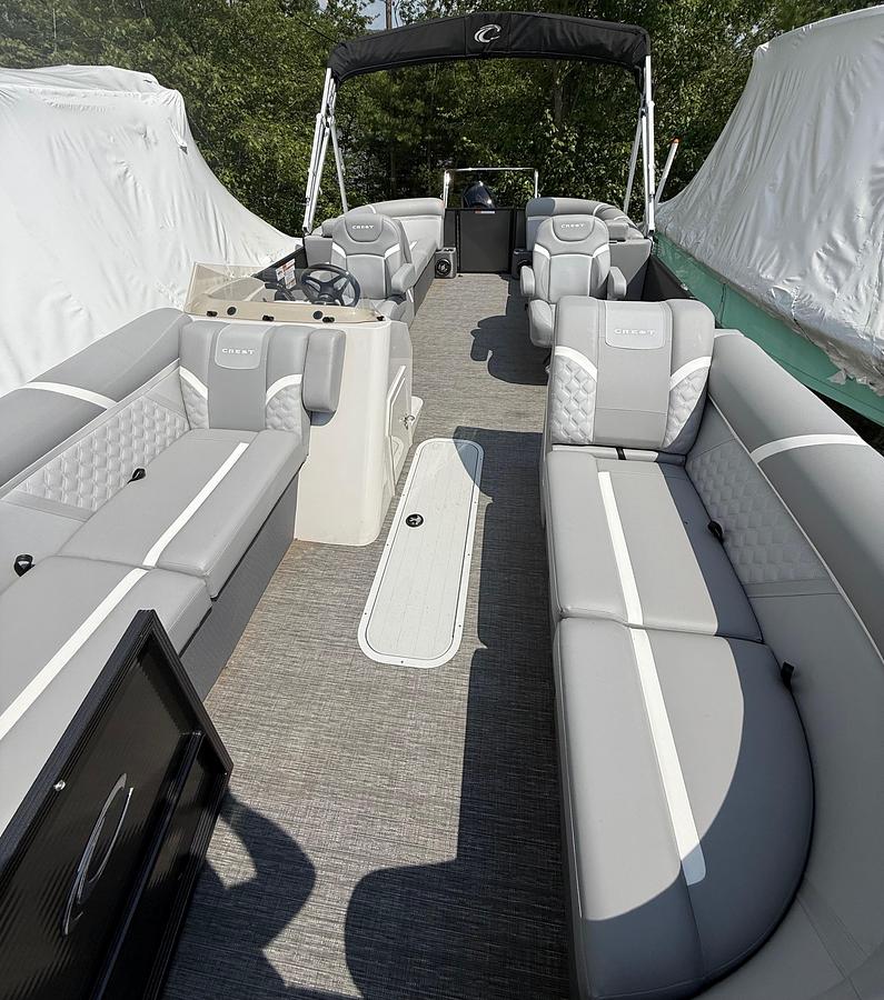 2024 Crest Classic DLX 220