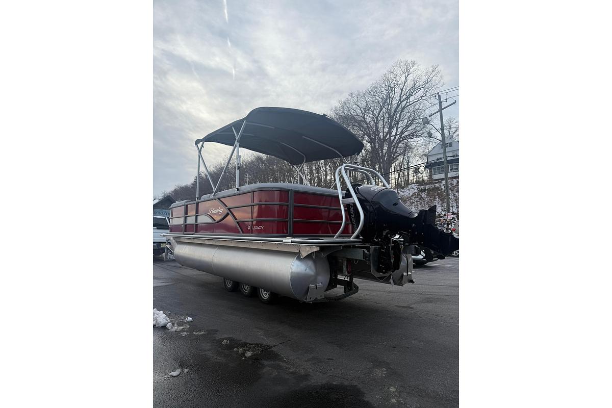 2026 Bentley Pontoons Legacy 200 Cruise XL