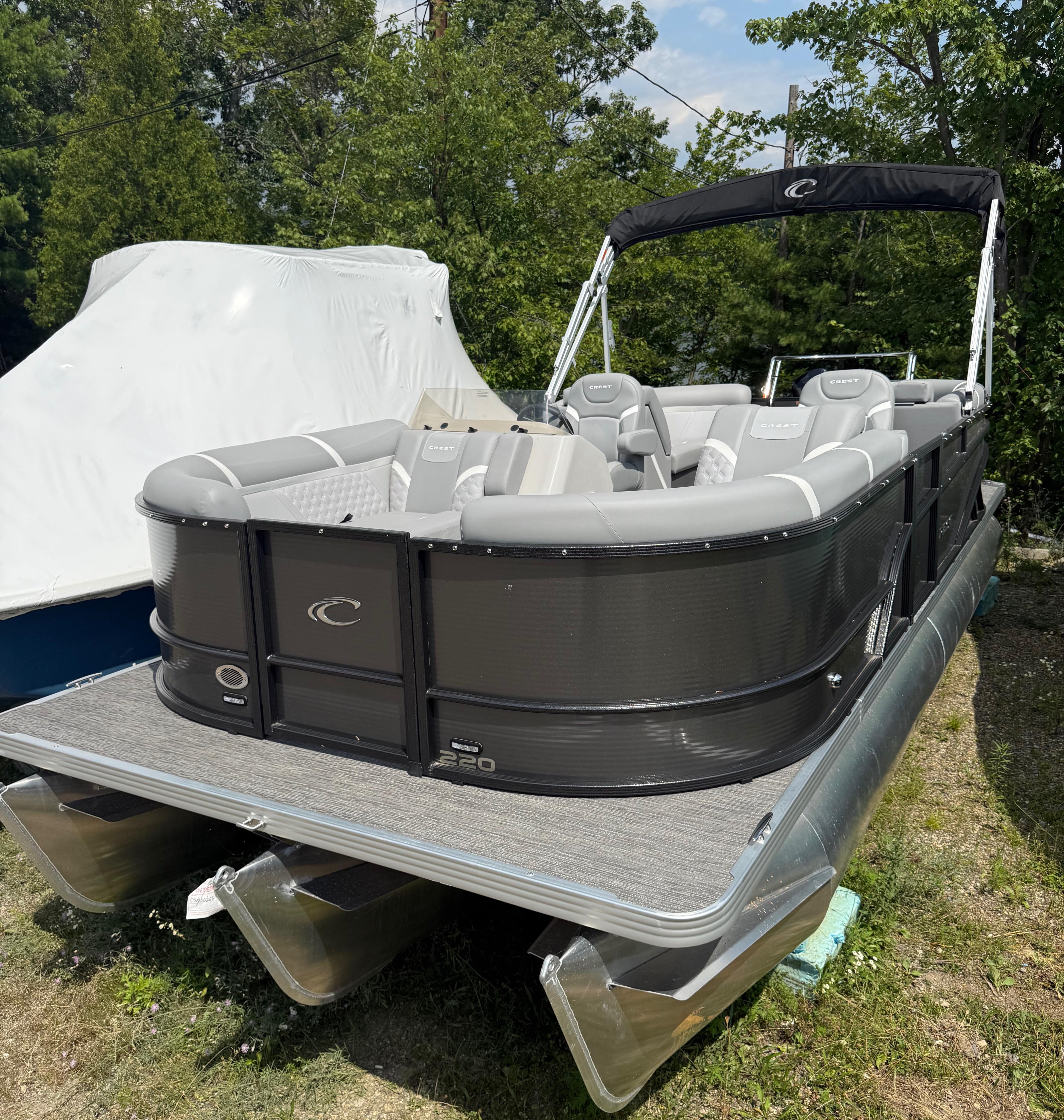 2024 Crest Classic DLX 220