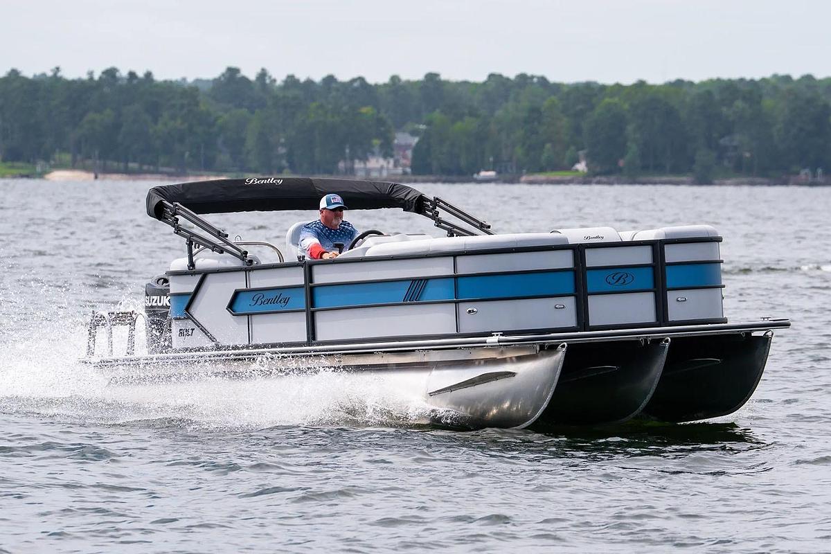 Used 2026 Bentley Pontoons Bolt 203